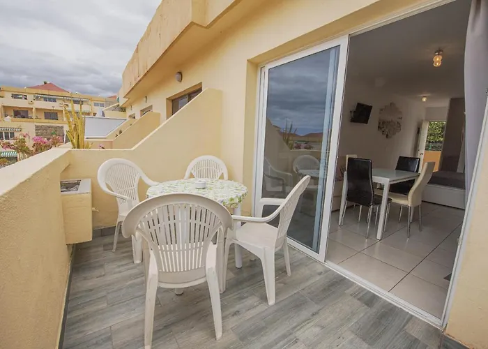 Mareverde Poolview O006 公寓 *